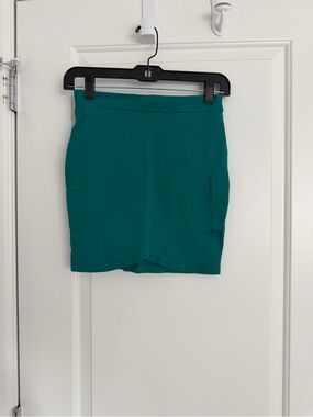 Talula Teal tulip front Mini Skirt - XS